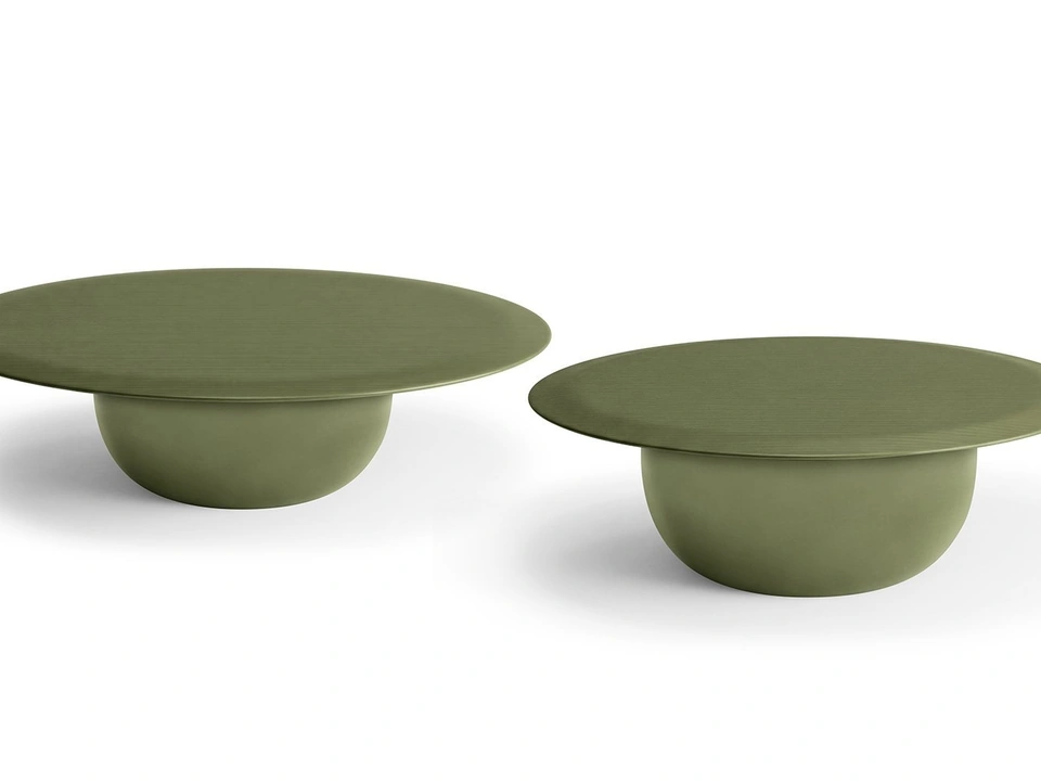 Alfarè concrete coffee table by Zanotta
