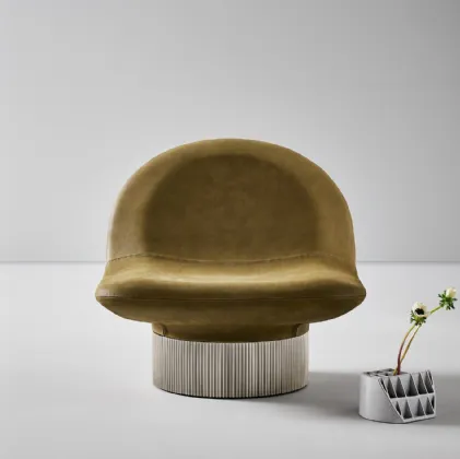 Amour leather armchair by Bonaldo