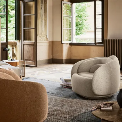 Peonia armchair in padded fabric by Pianca.