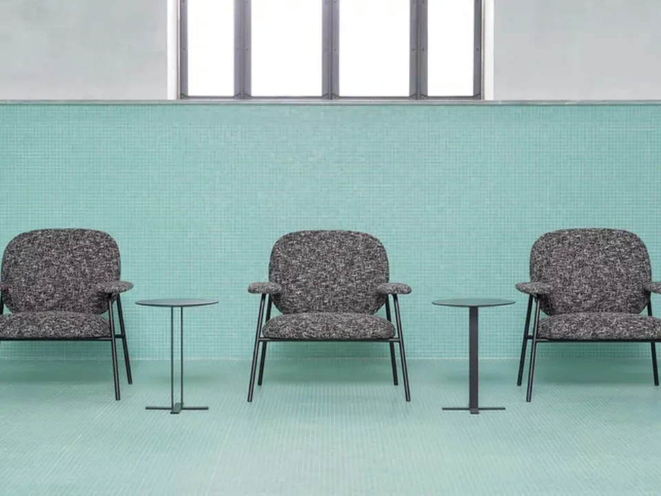 Philo armchair by Saba