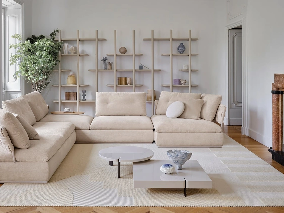 Land sofa with chaise lounge by Saba