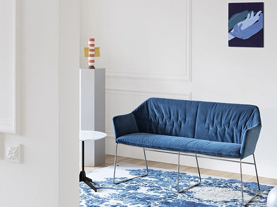 New York-dining linear sofa by Saba