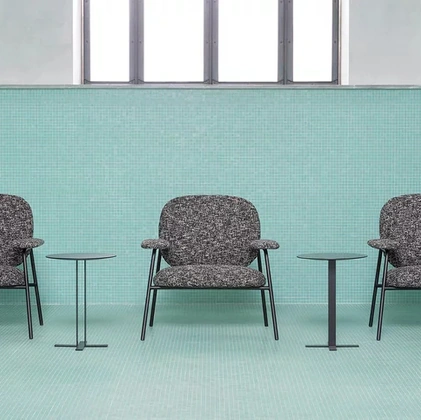 Philo armchair by Saba