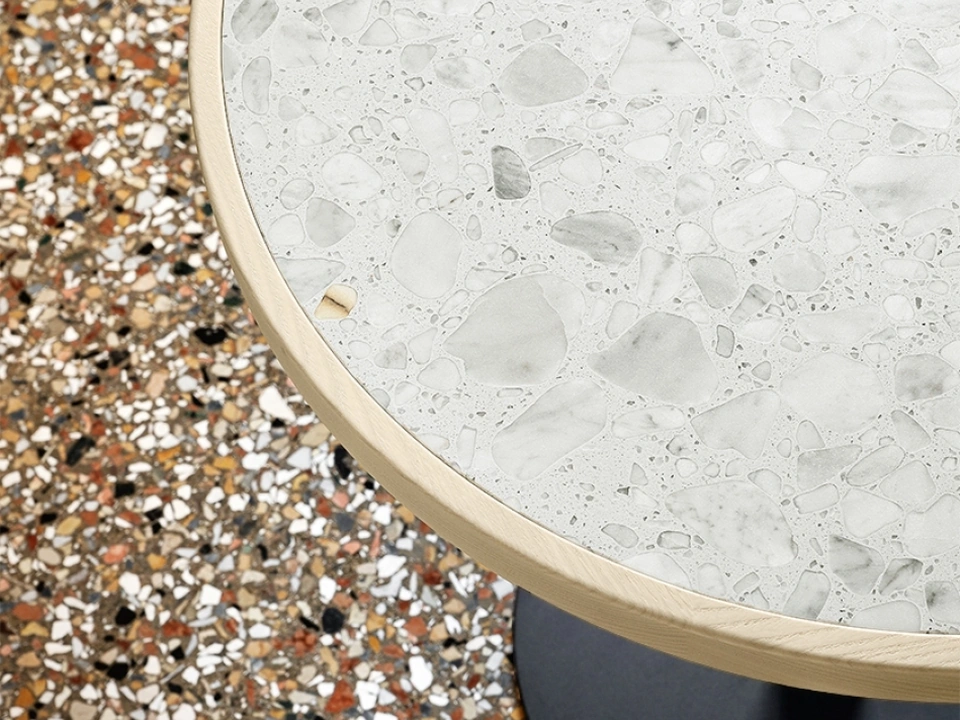 Briscola Round Table by Miniforms