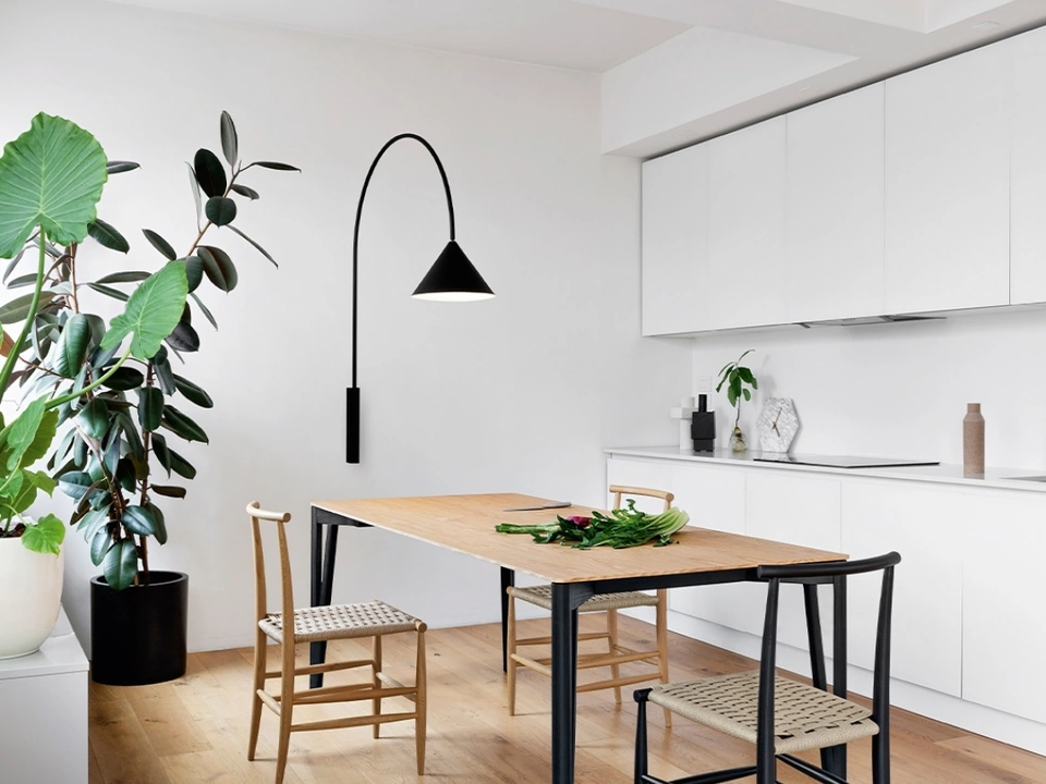 Miniforms Decapo extendable wooden table