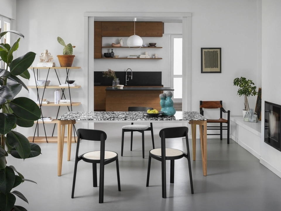 Decapo marble table by Miniforms
