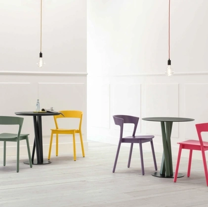 Niels Table by TrabA'
