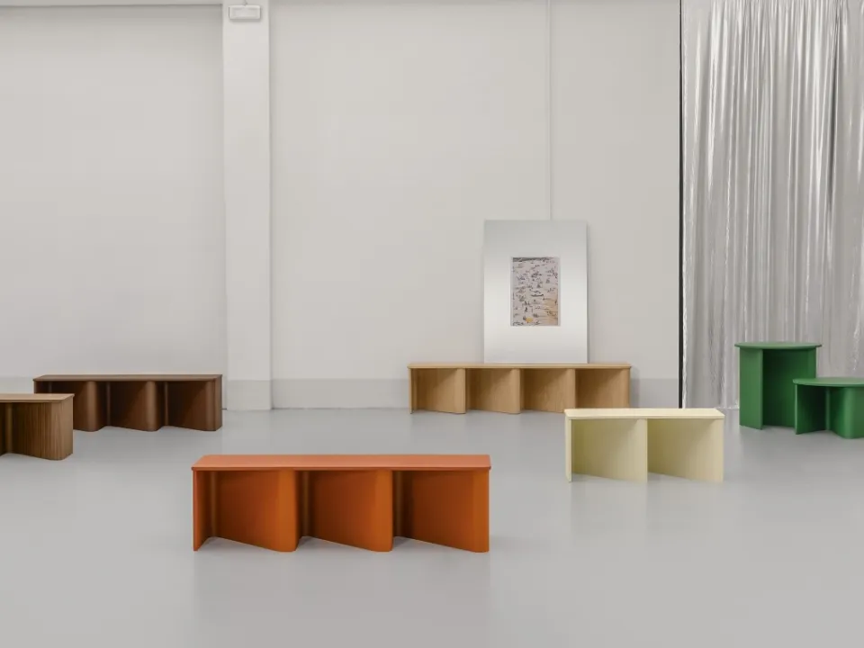 Nami Coffee Table in lacquered or wood finish by Miniforms