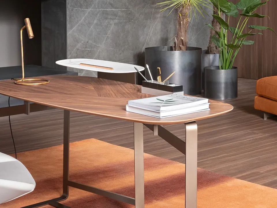 Design desk Gauss by Bonaldo