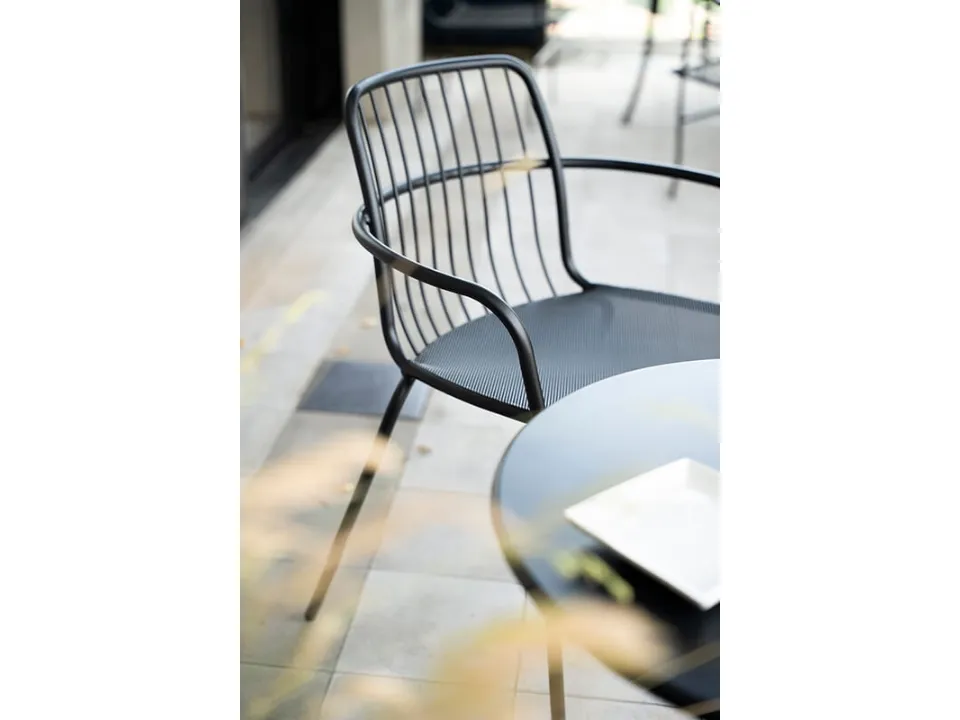 Alisea steel chair by Emu