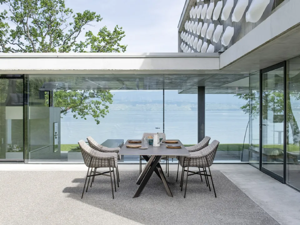 Summer Set Chair Metal and Fabric Armchair by Varaschin.