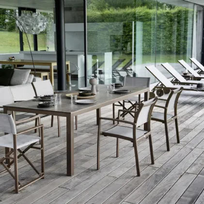 Outdoor furniture Victor in HPL, fabric, and metal by Varaschin.