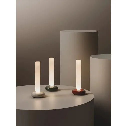 Alba table lamp by Vibia
