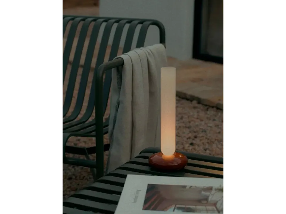 Alba table lamp by Vibia