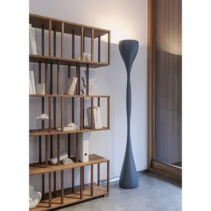 Jazz floor lamp in polyurethane by Vibia.
