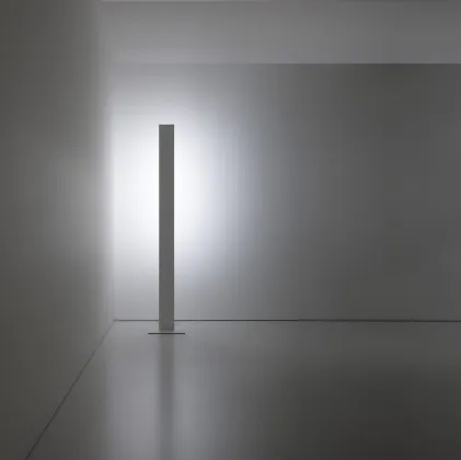 Movie floor lamp by Davide Groppi