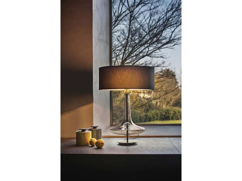 New Classic table lamp by Pentalight