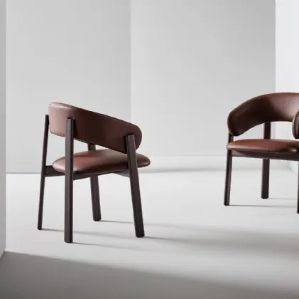 Alpha Leather Chair by Bonaldo