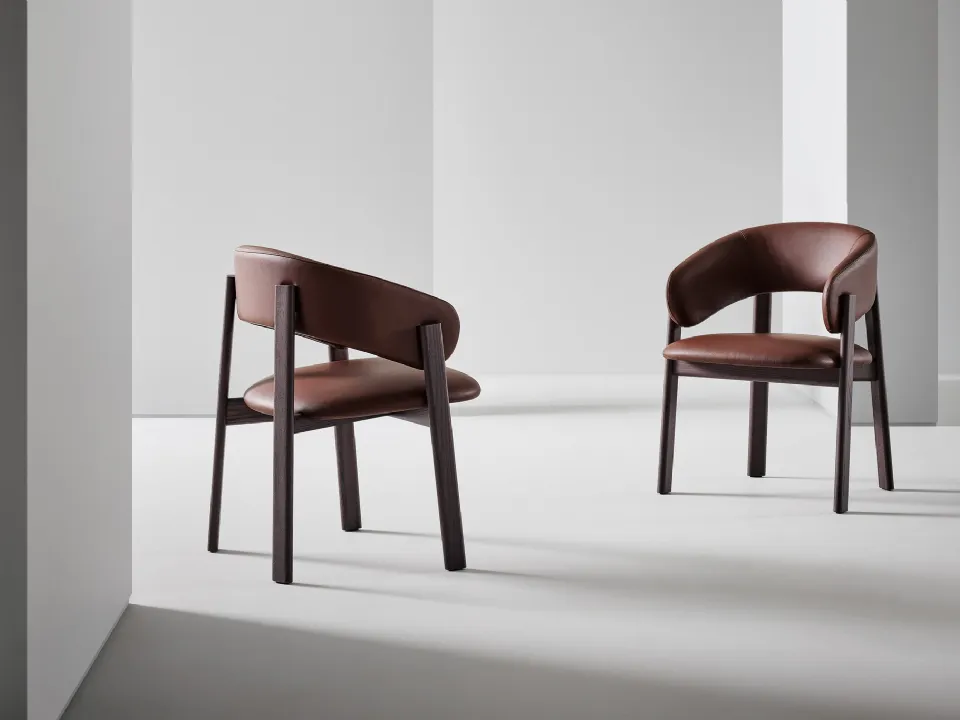 Alpha Leather Chair by Bonaldo
