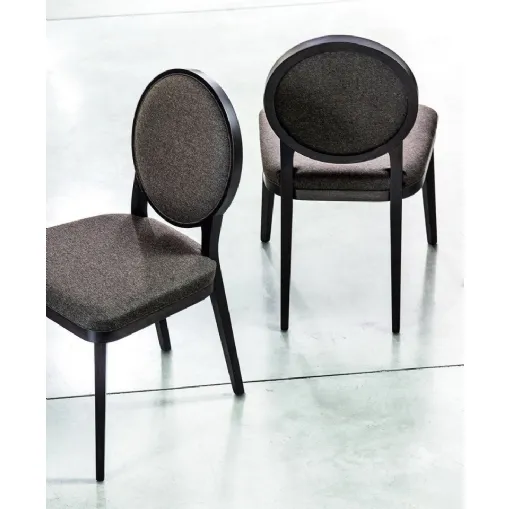 Chair Plaza 1500 in padded fabric by Bross Italia.