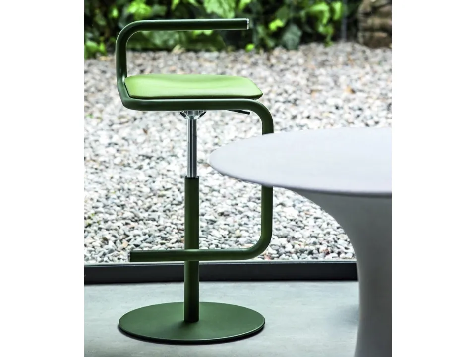 Bross Italy's Stool Five