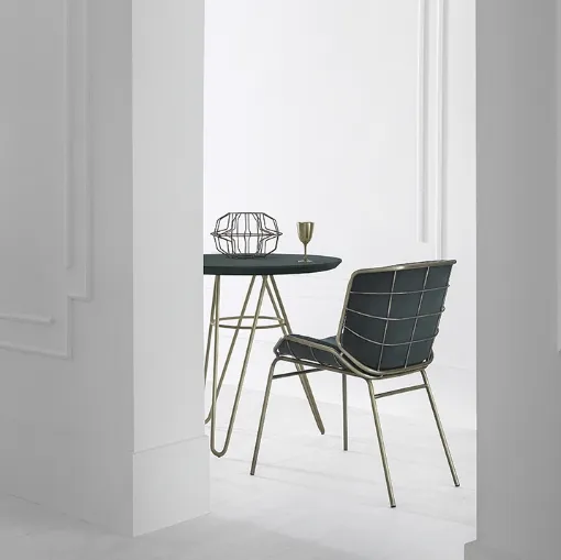 Skin Chair by TrabA'