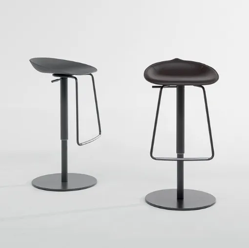 Tab leather stool by Bonaldo.