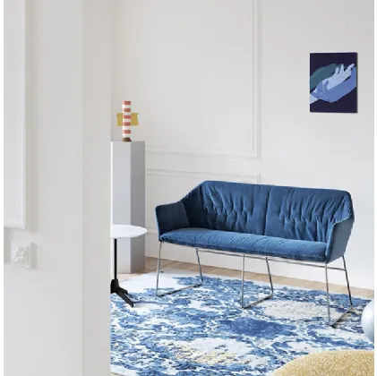 New York-dining linear sofa by Saba