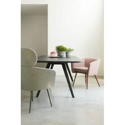Aky Contract 4 Met Table by TrabA'