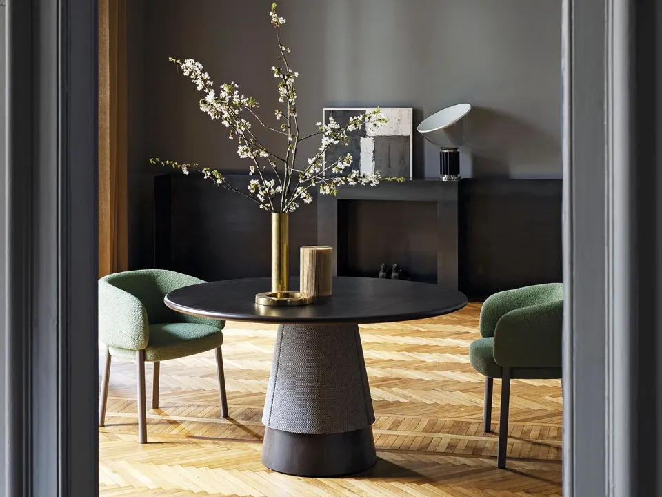 Aretha 3400 Table by Bross Italia