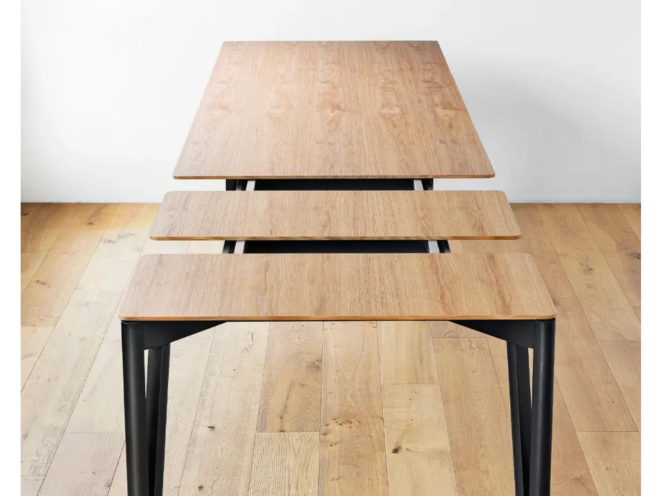 Miniforms Decapo extendable wooden table