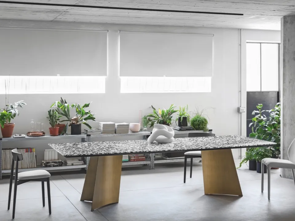 Maggese Table in Palladio Moro Marble by Miniforms