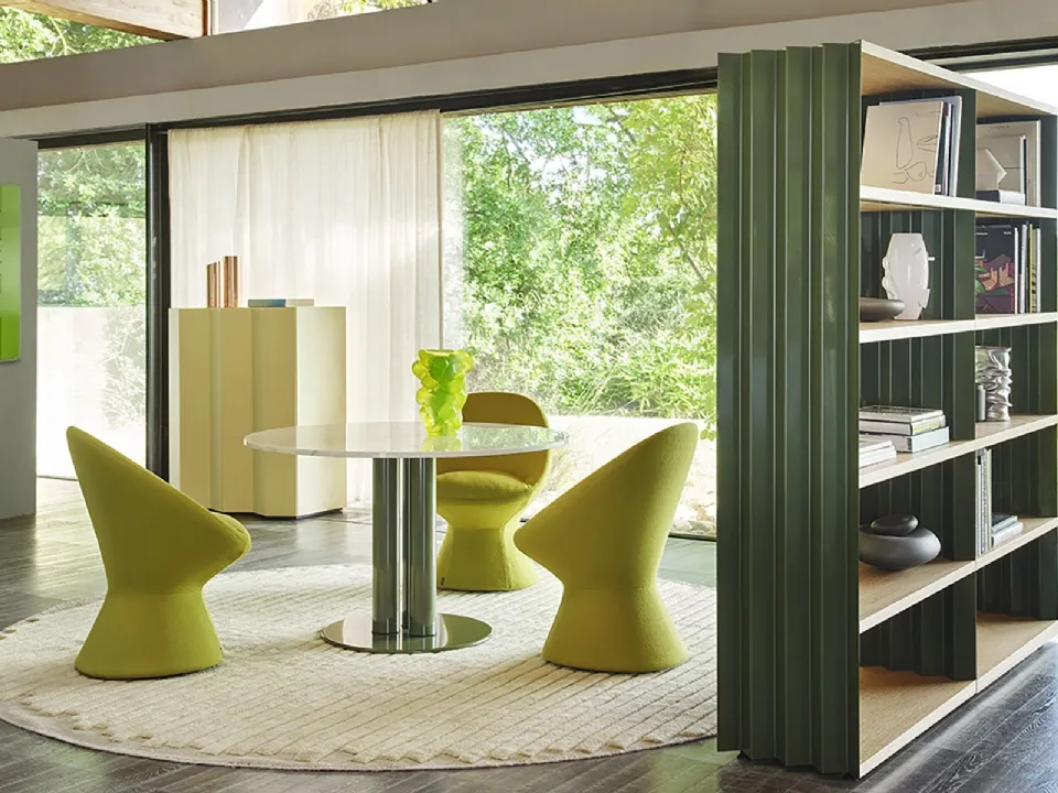 La traduzione più corretta e professionale è:

**