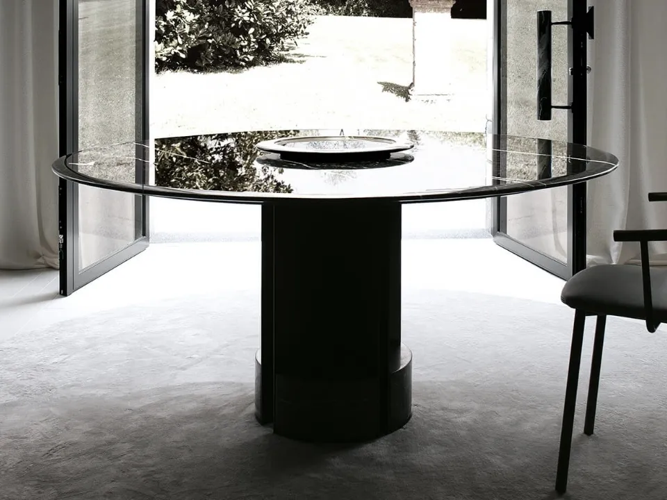 Table T13 configuration 02 with top and counterweights in black Marquiña marble, Extendo steel frame